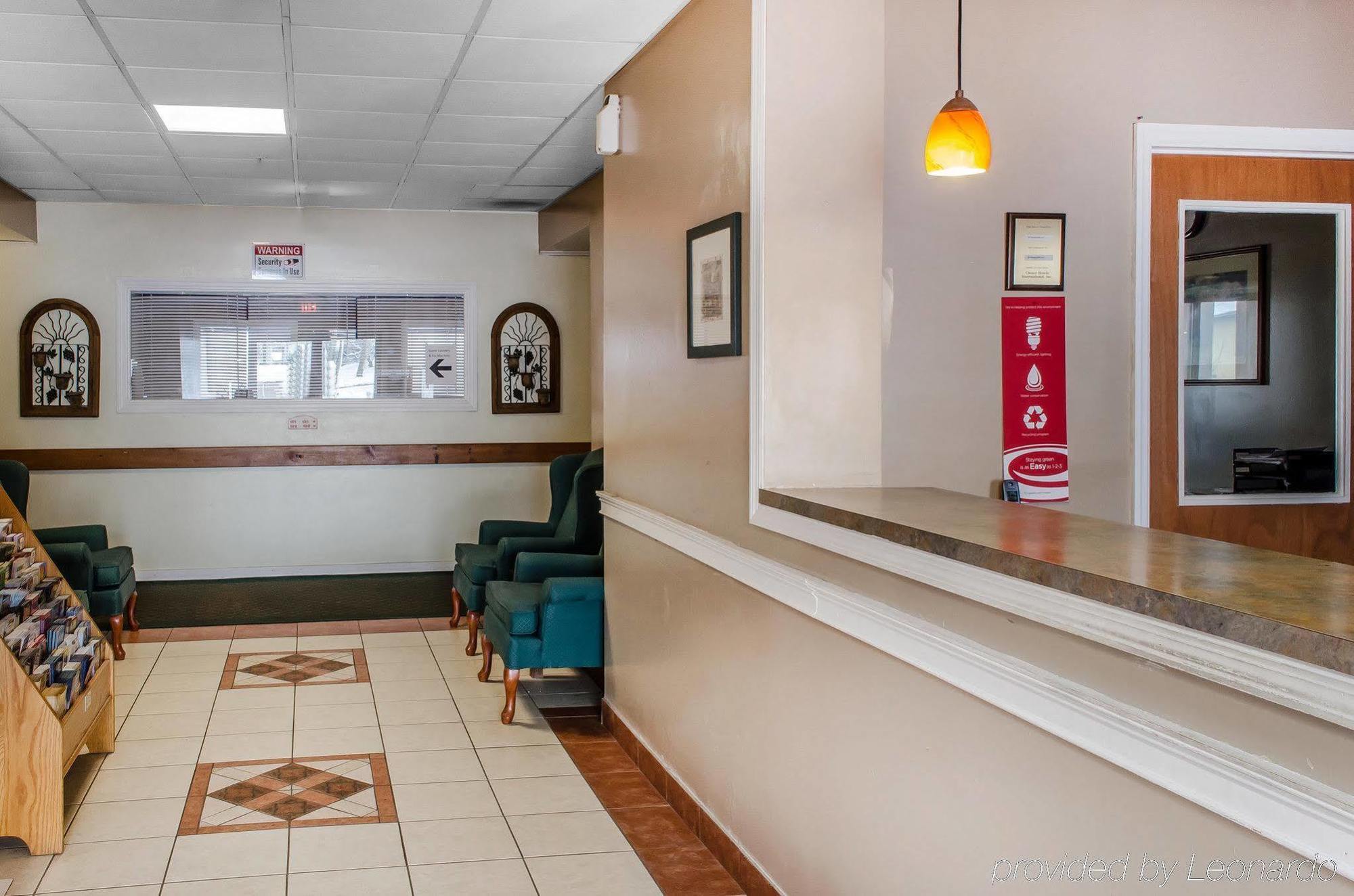 Econo Lodge Inn & Suites Denver Extérieur photo